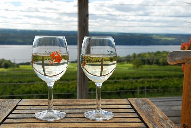 senecalakewine.jpg